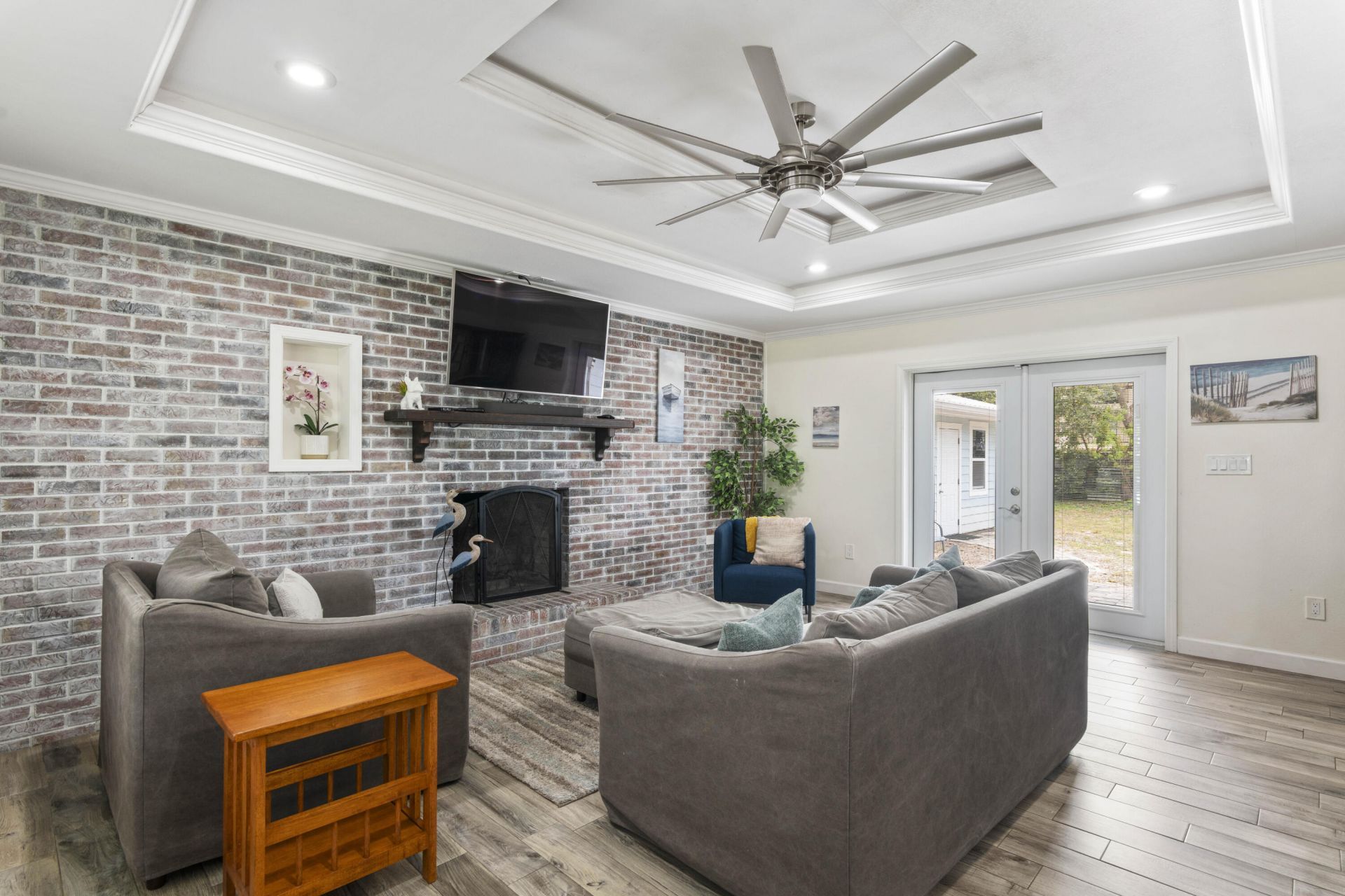 204 SW Coral Drive, Fort Walton Beach, FL 32548 Main Photo