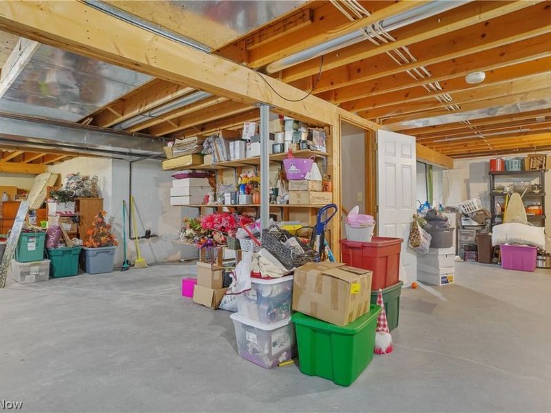 17 Harneds Landing, Cortland, OH 44410 Photo 22