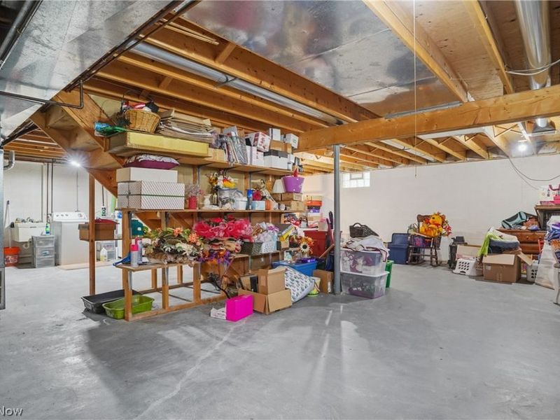 17 Harneds Landing, Cortland, OH 44410 Photo 24