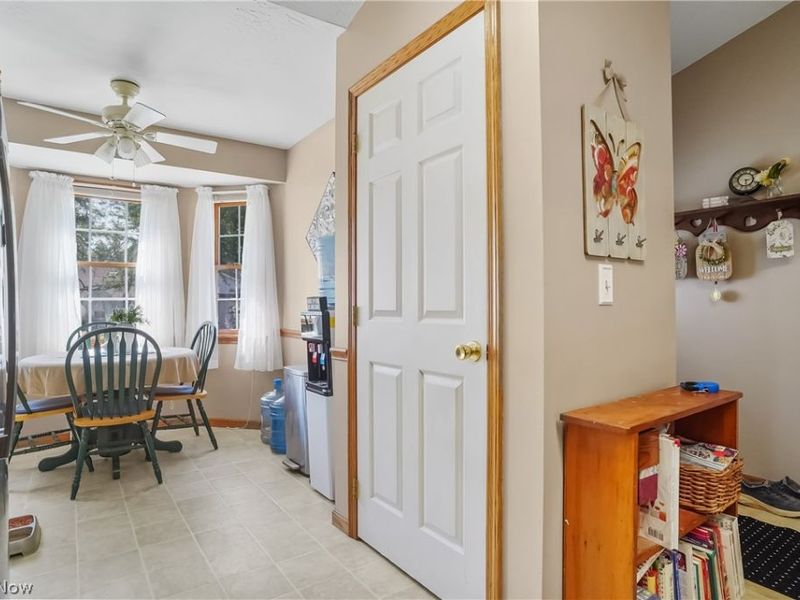 17 Harneds Landing, Cortland, OH 44410 Photo 9