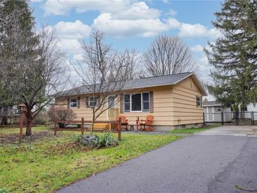 7 Rouge Road, Rochester, NY 14623