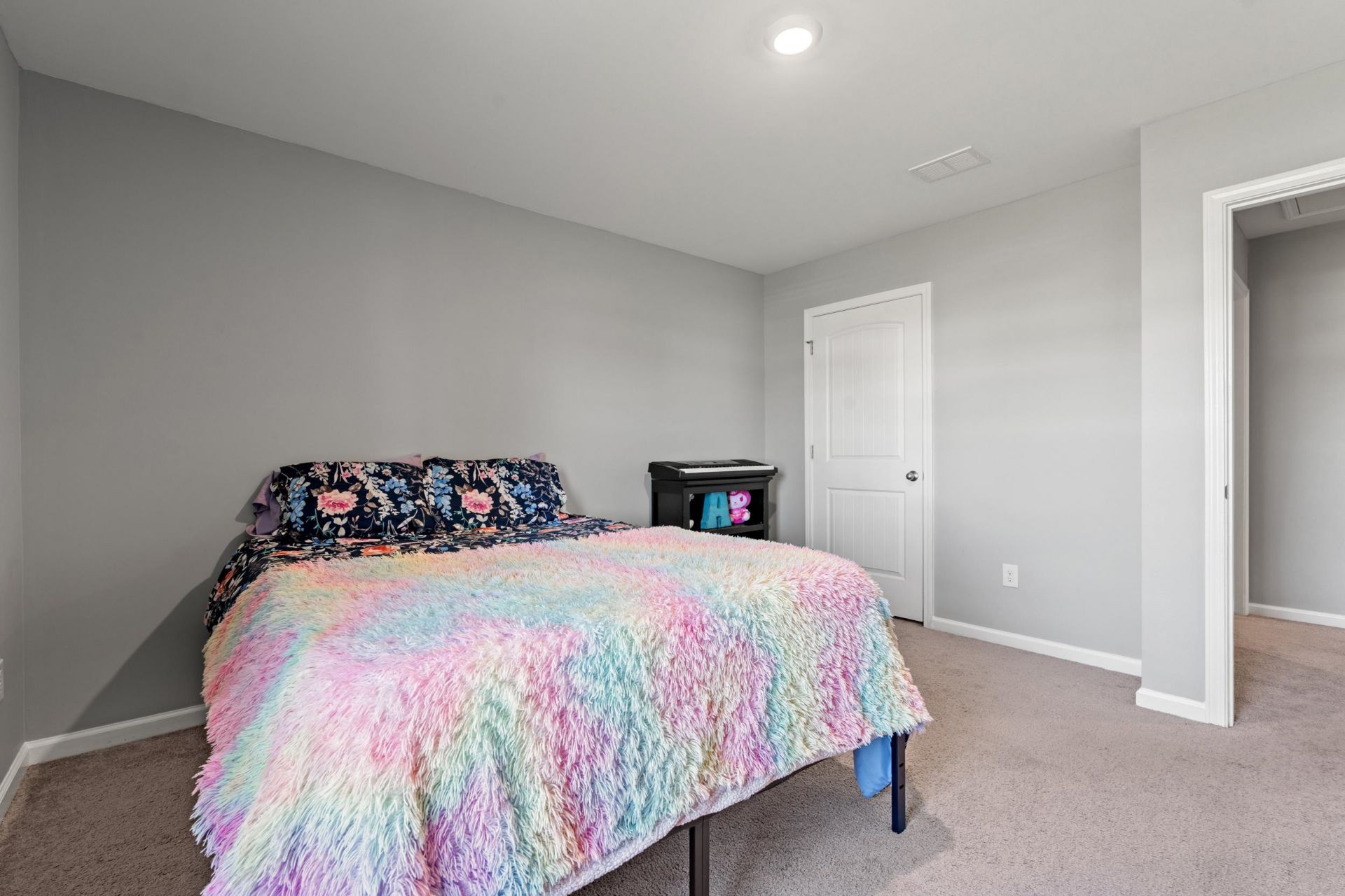 420 Sunforest Way Photo 19