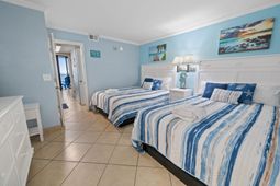 201 74th Ave. N  photo 4