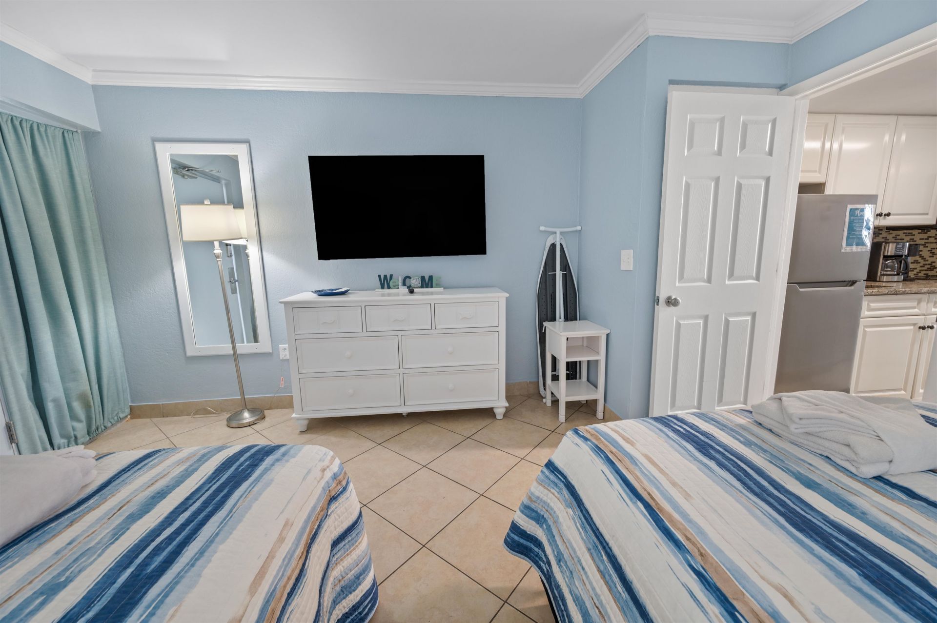 201 74th Ave. N  Photo 4