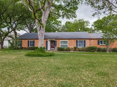 10417 Hedgeway Drive, Dallas, TX 75229