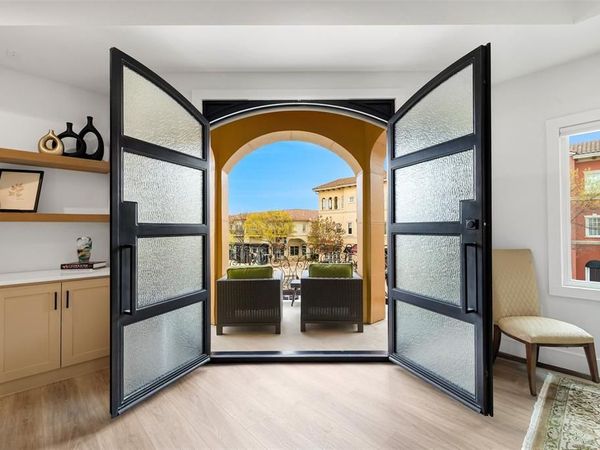 62 Main Street, Unit 200, Colleyville, TX 76034