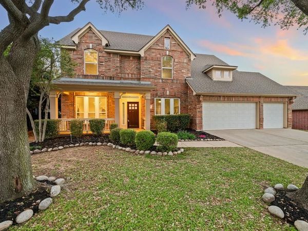 2717 Cobblestone Drive, Grapevine, TX 76051