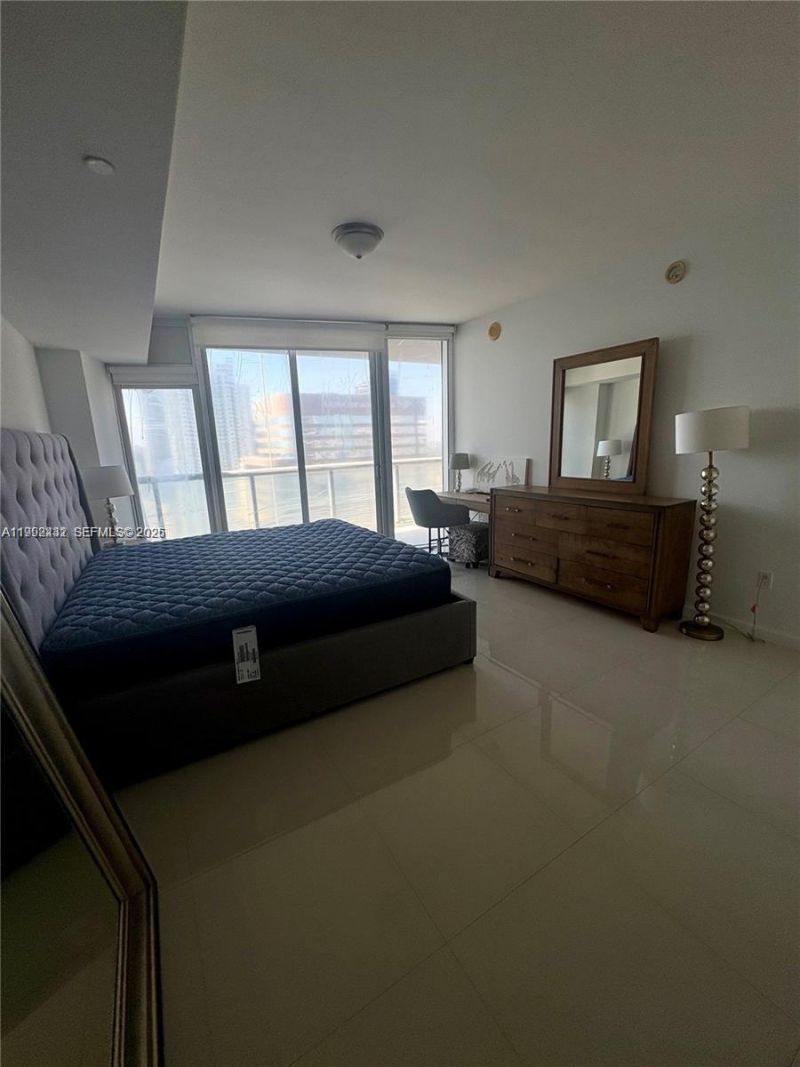 495 Brickell Ave , Unit 3909, Miami, FL 33131 Photo