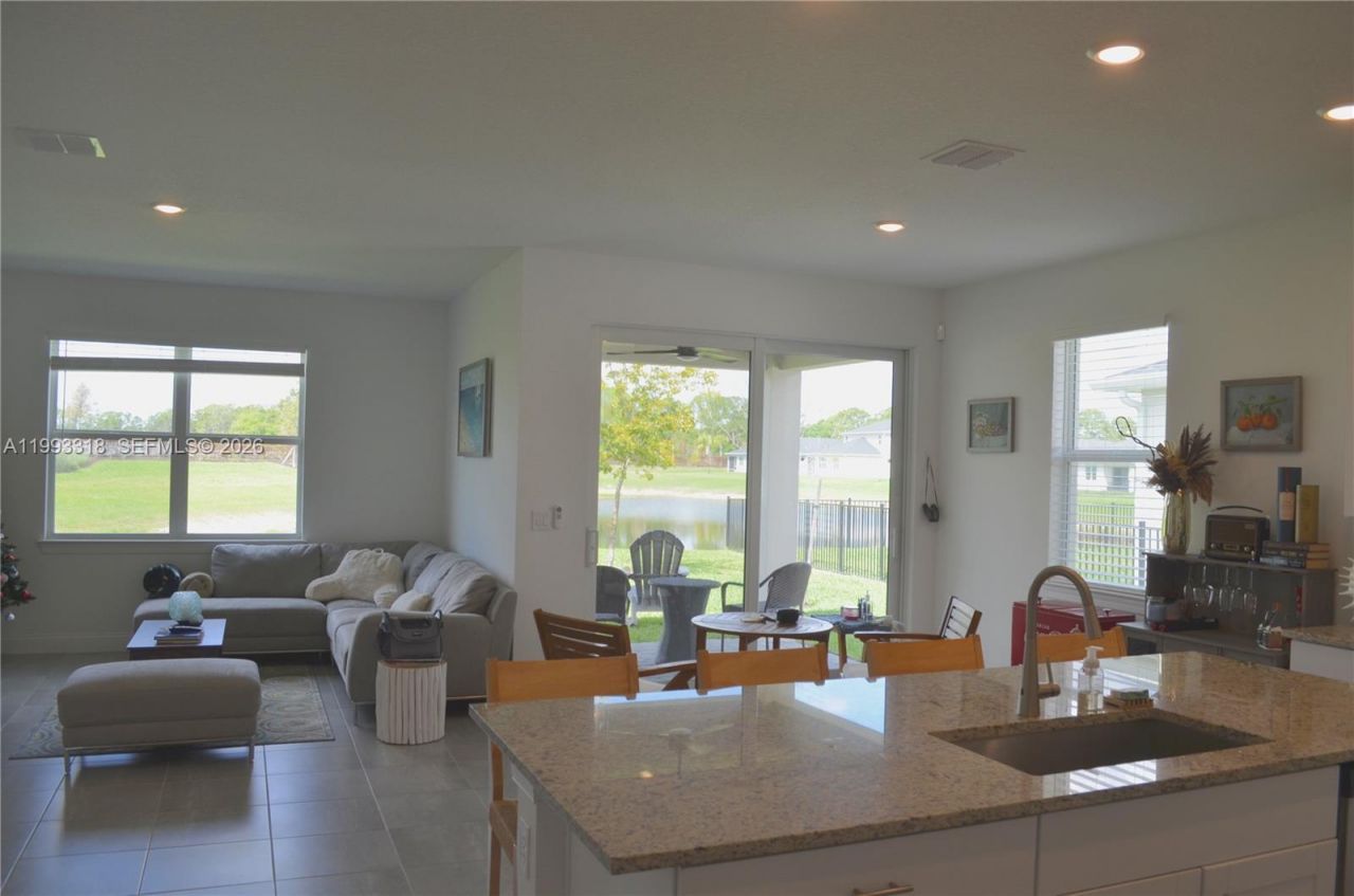 6448 NW Cloverdale Ave , Port Saint Lucie, FL 34987 Photo