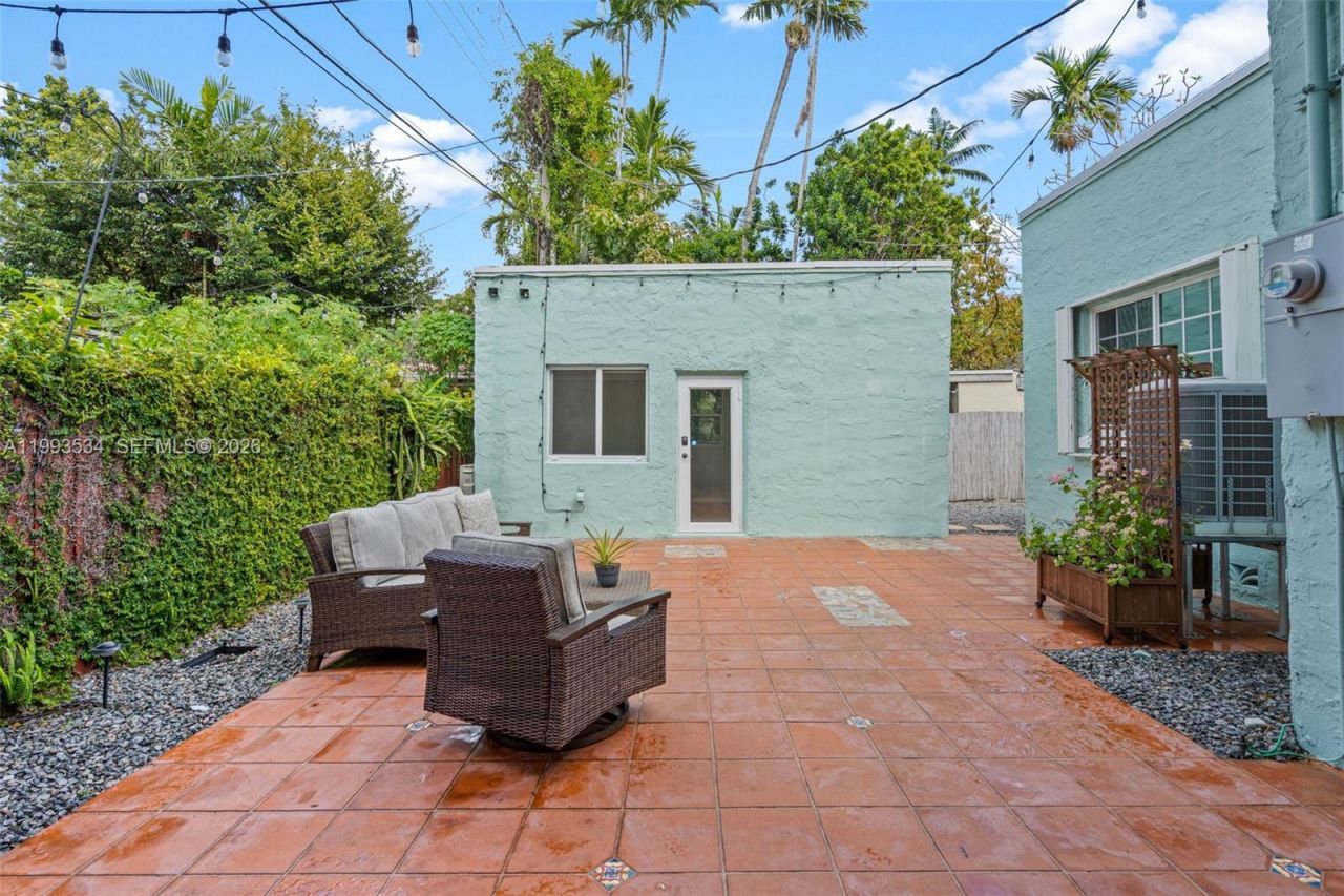 1209 La Mancha Ave, Coral Gables, FL 33134 Photo