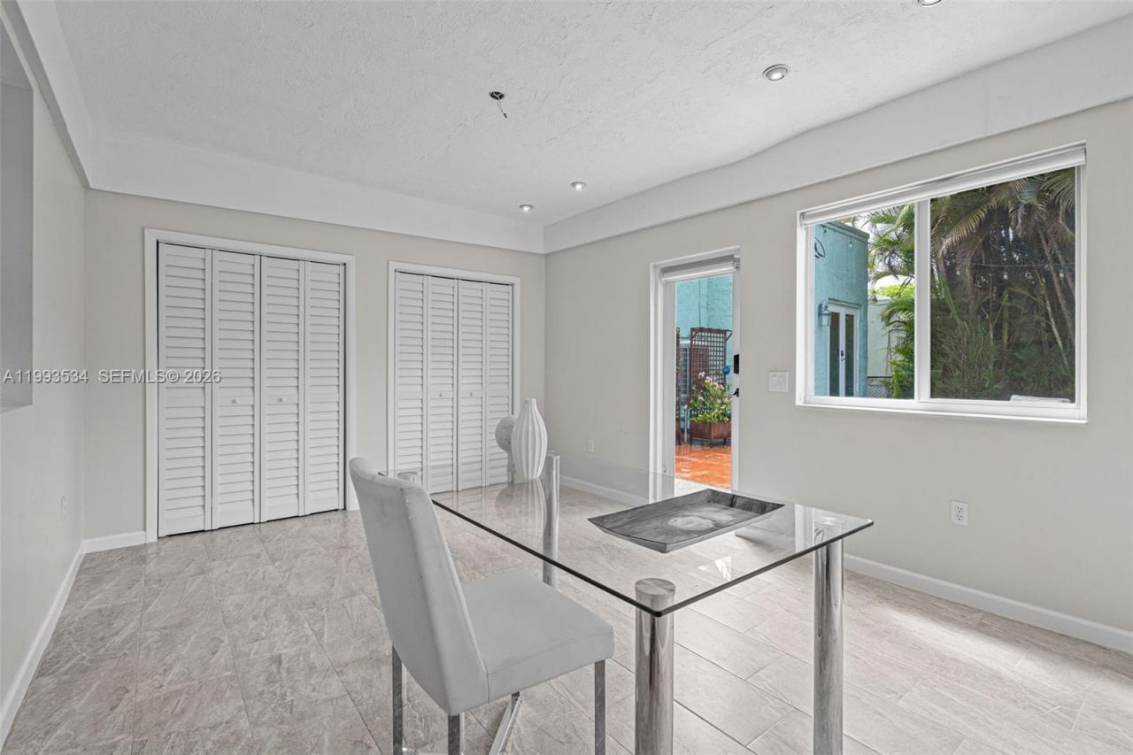 1209 La Mancha Ave, Coral Gables, FL 33134 Photo