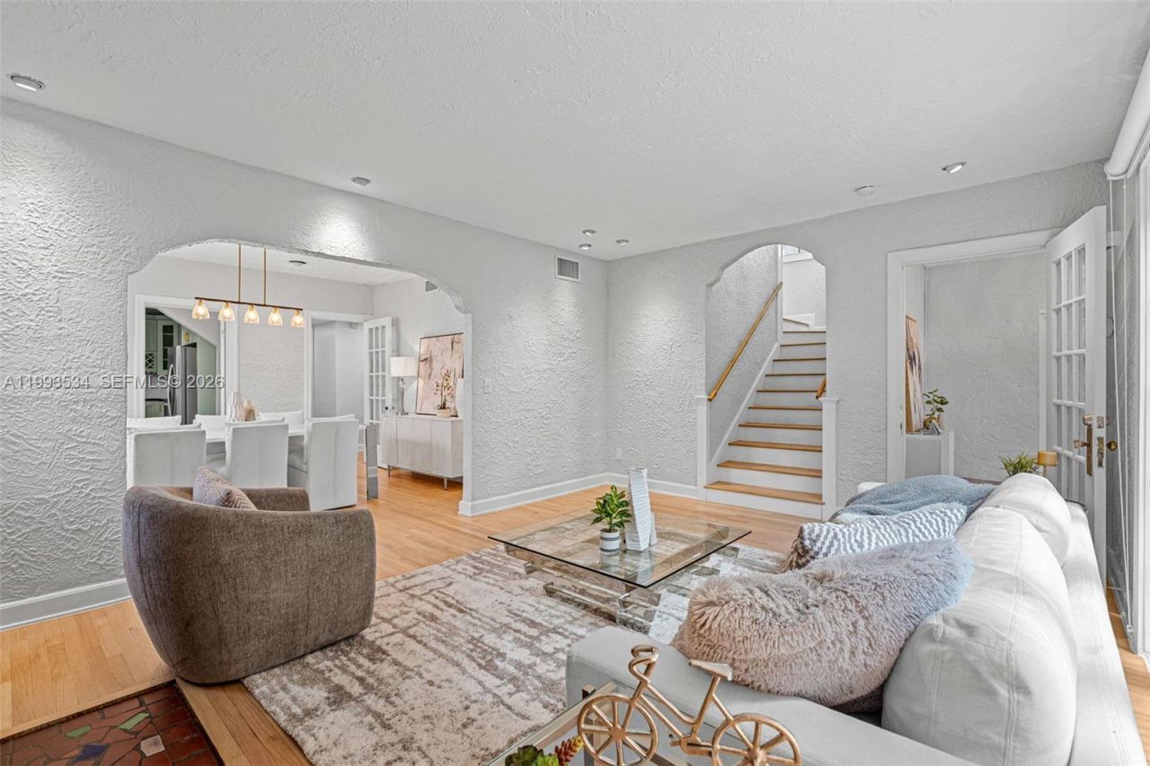 1209 La Mancha Ave , Coral Gables, FL 33134 Photo