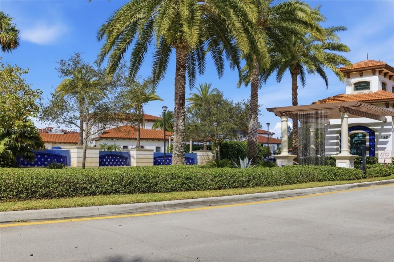 11652 SW 13th Ct , Pembroke Pines, FL 33025 Photo