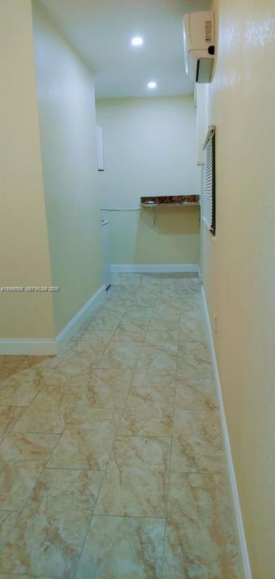 1909 Pierce St, Unit 2, Hollywood, FL 33020 Photo