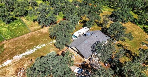 9759 Creekside Dr, Coulterville, CA 95311 Photo