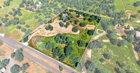 9759 Creekside Dr, Coulterville, CA 95311 Photo