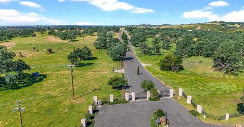 9759 Creekside Dr, Coulterville, CA 95311 Photo