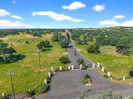 9759 Creekside Dr, Coulterville, CA 95311 Photo