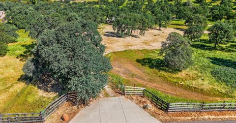 9759 Creekside Dr, Coulterville, CA 95311 Photo