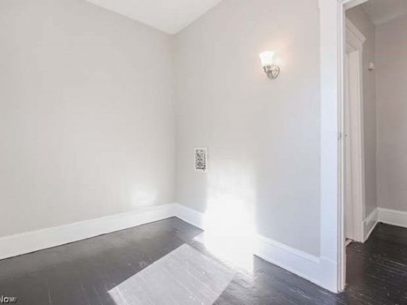 3896 W 21st Street , Cleveland, OH 44109 Photo 14