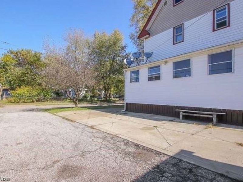 3896 W 21st Street , Cleveland, OH 44109 Photo 22