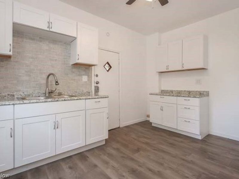 3896 W 21st Street , Cleveland, OH 44109 Photo 9