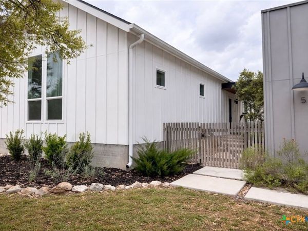 5 Cripple Creek Court, Wimberley, TX 78676