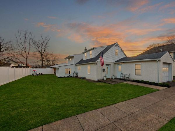 113 LINDEN STREET, POTTSTOWN, PA 19464