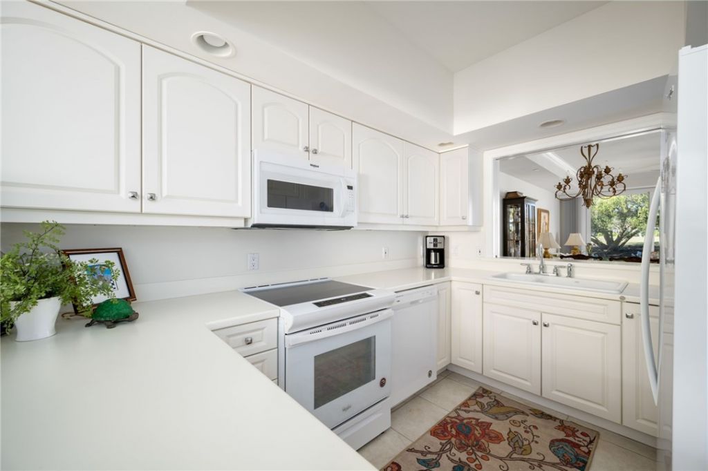 4775 S Harbor Drive, Unit 107, Vero Beach, FL 32967 Photo