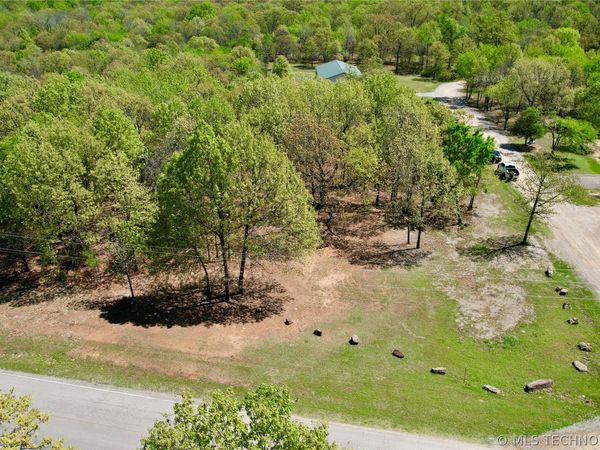 22 Duchess Creek , Porum, OK 74455