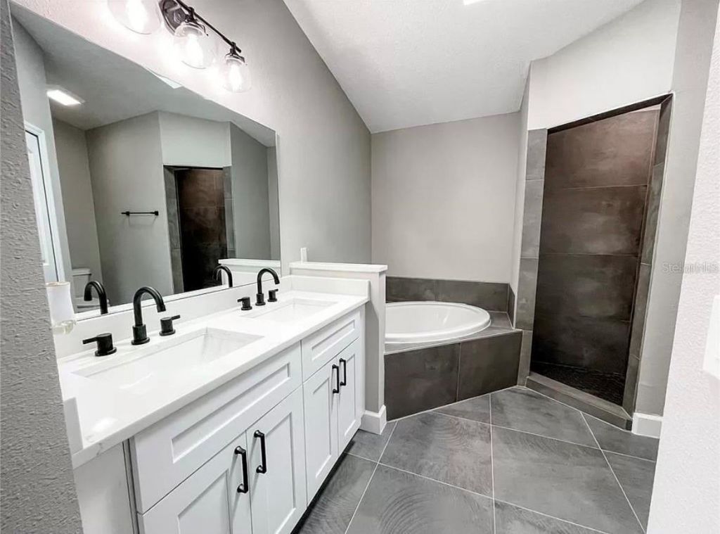 18505 3rd Avenue , Orlando, FL 32820 Photo