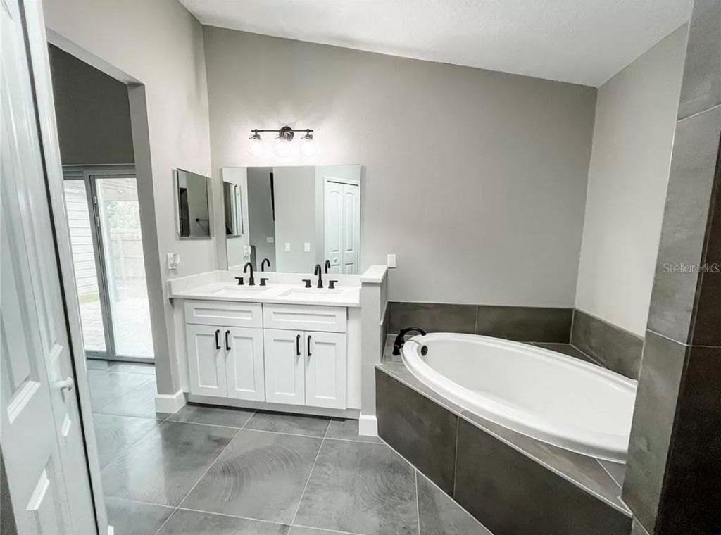 18505 3rd Avenue , Orlando, FL 32820 Photo