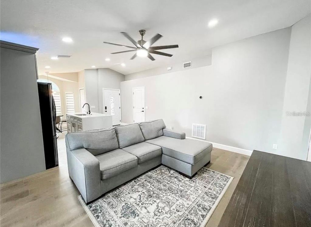 18505 3rd Avenue , Orlando, FL 32820 Photo