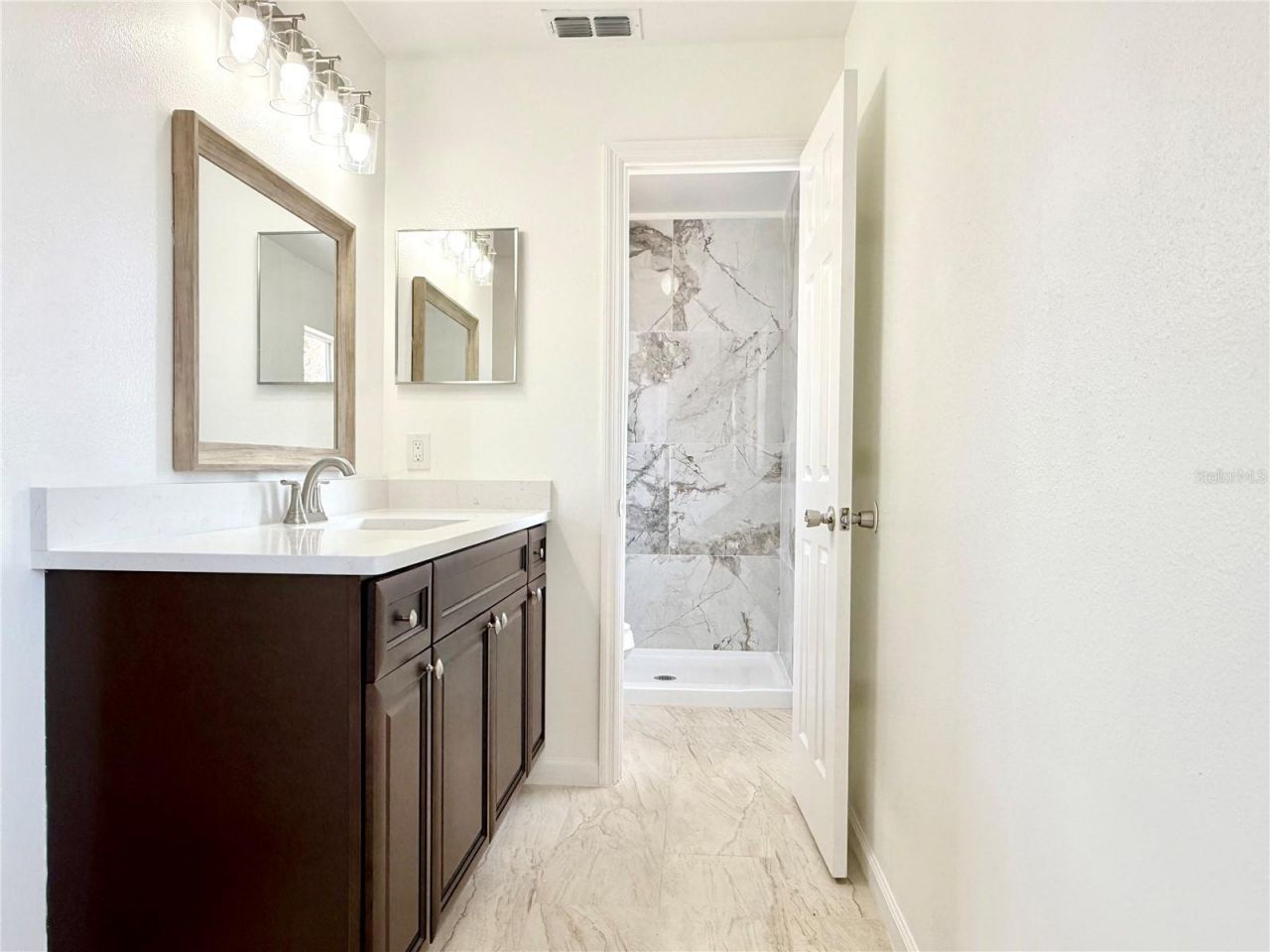 6636 Pomeroy Circle, Orlando, FL 32810 Photo