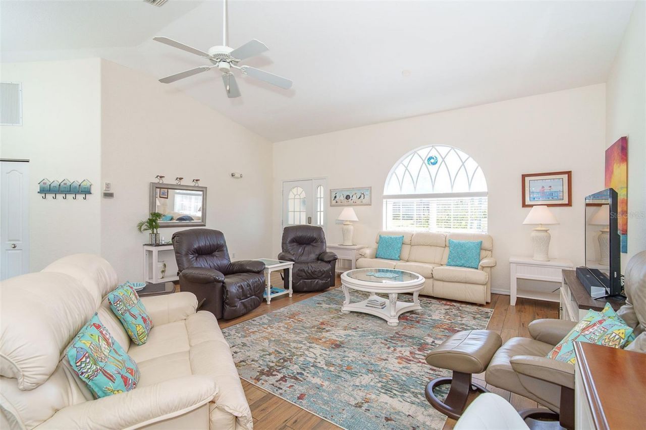 920 Rotonda Circle , Rotonda West, FL 33947 Photo