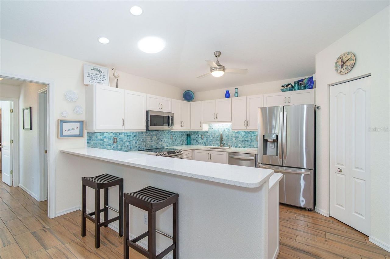 920 Rotonda Circle , Rotonda West, FL 33947 Photo