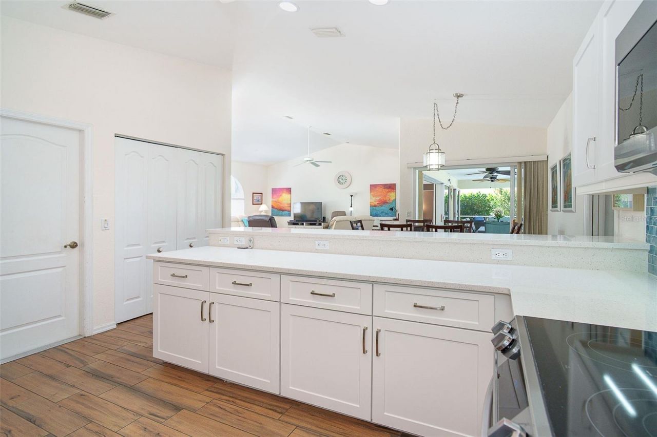 920 Rotonda Circle , Rotonda West, FL 33947 Photo