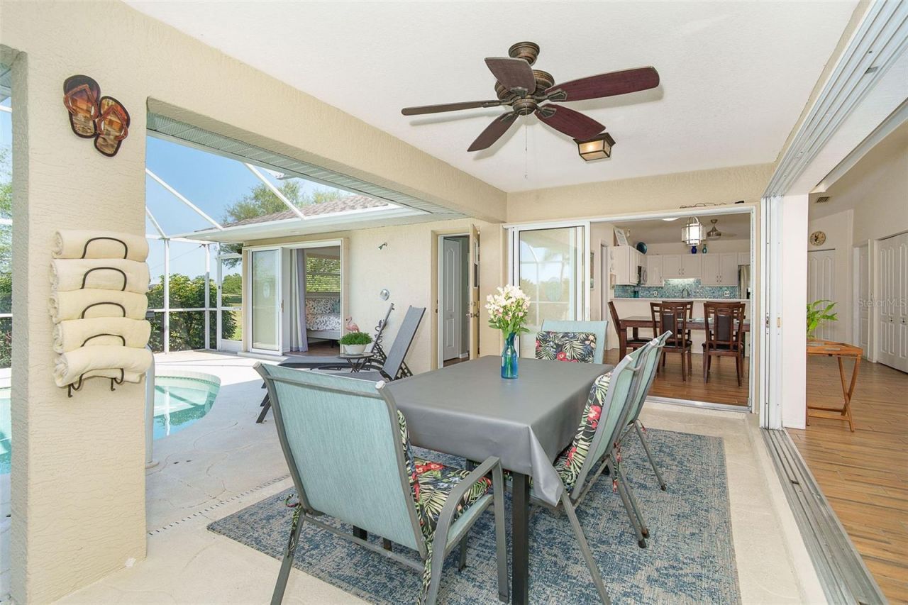 920 Rotonda Circle , Rotonda West, FL 33947 Photo