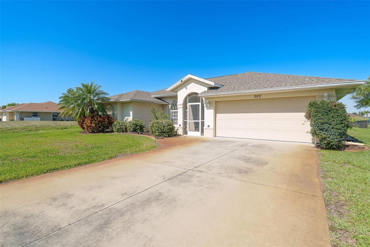 920 Rotonda Circle , Rotonda West, FL 33947 Photo
