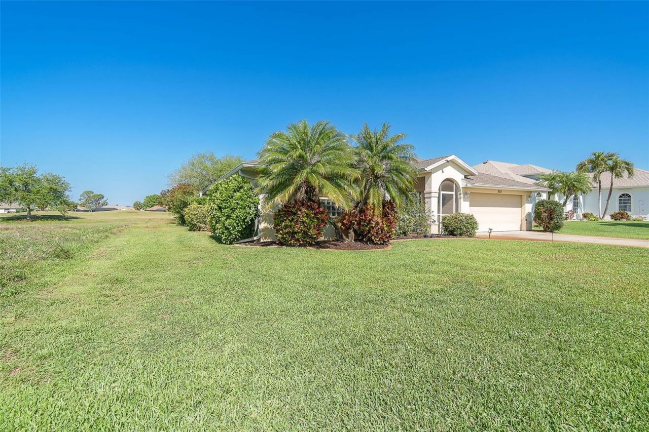 920 Rotonda Circle , Rotonda West, FL 33947 Photo