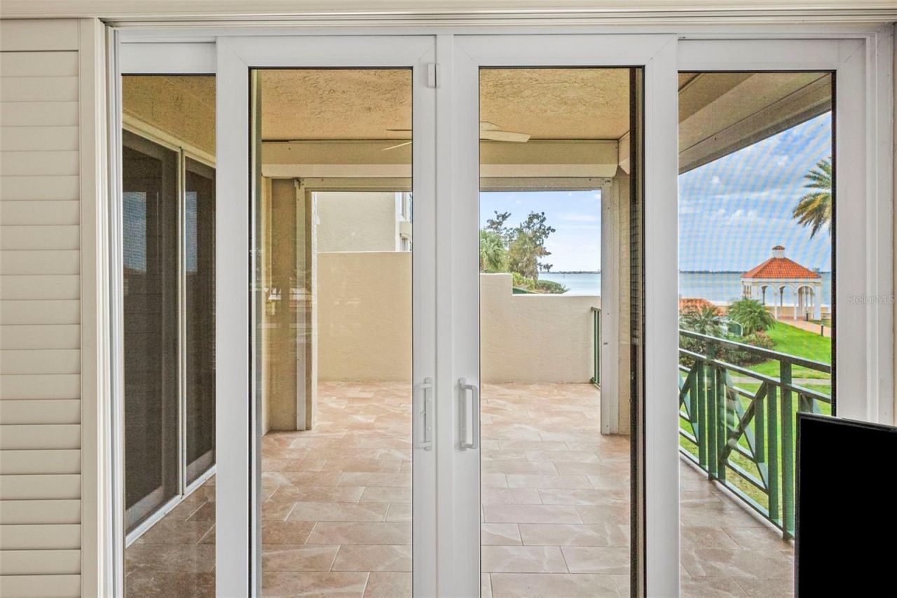 4780 Dolphin Cay Lane S, Unit 109, Saint Petersburg, FL 33711 Photo
