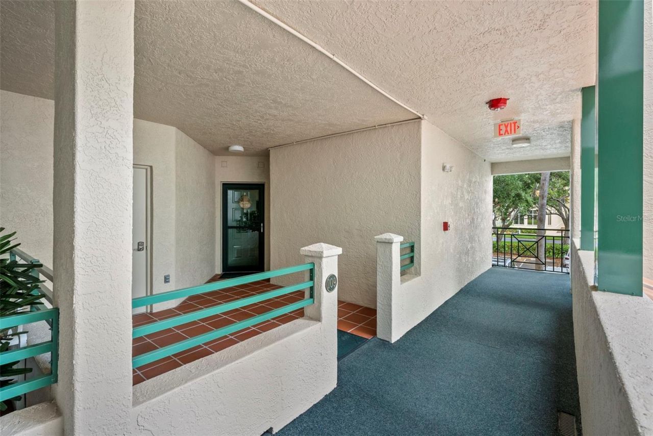 4780 Dolphin Cay Lane S, Unit 109, Saint Petersburg, FL 33711 Photo