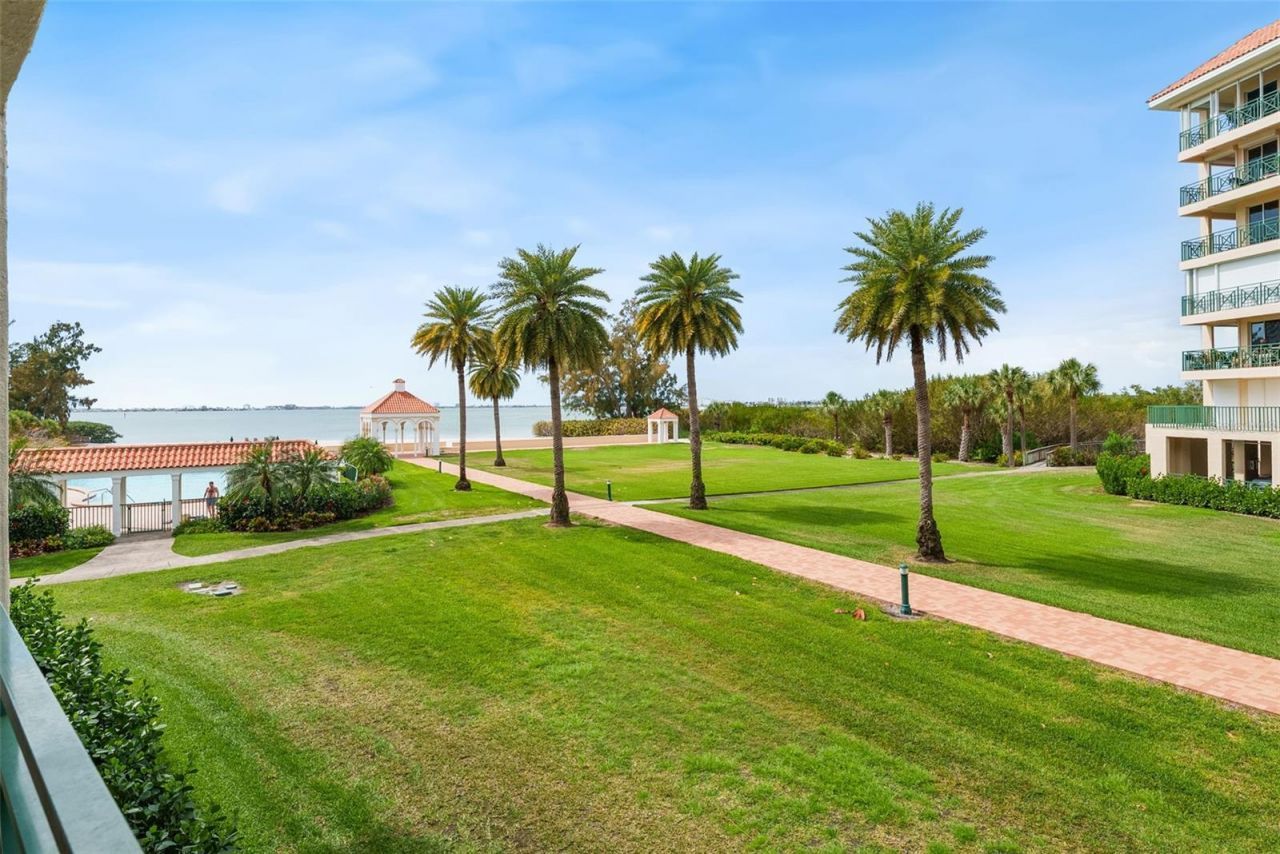 4780 Dolphin Cay Lane S, Unit 109, Saint Petersburg, FL 33711 Photo