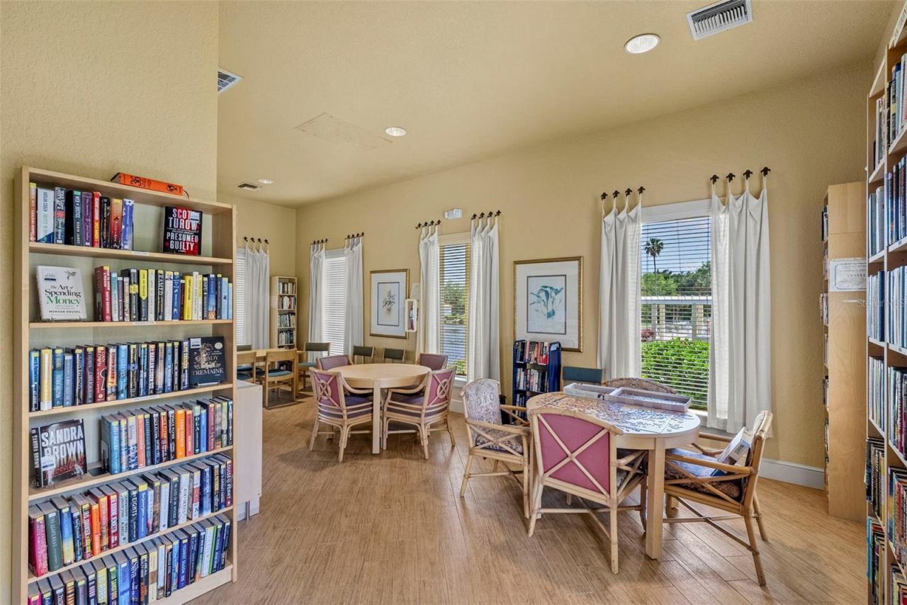 4780 Dolphin Cay Lane S, Unit 109, Saint Petersburg, FL 33711 Photo