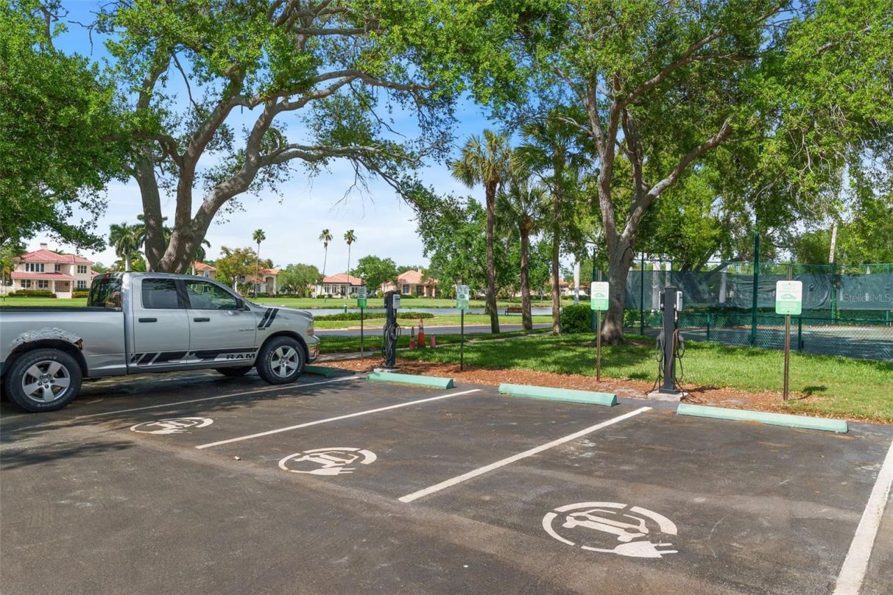 4780 Dolphin Cay Lane S, Unit 109, Saint Petersburg, FL 33711 Photo