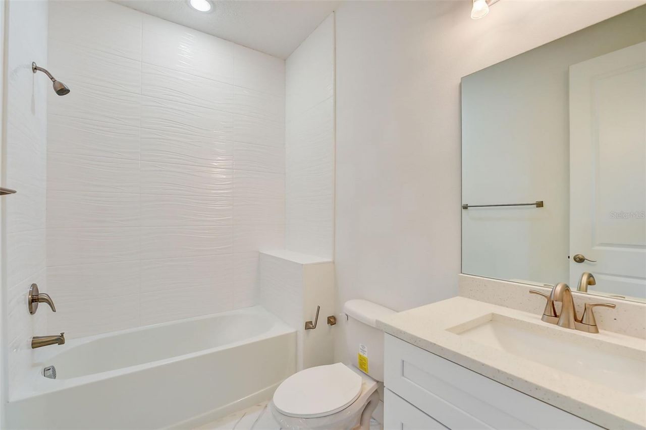 3889 Walker Road , Apopka, FL 32703 Photo