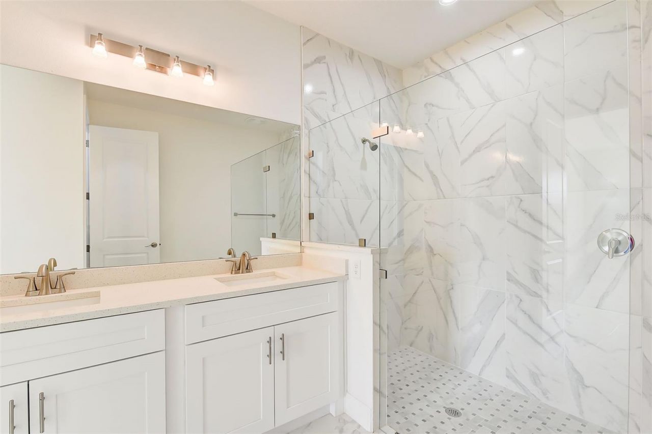 3889 Walker Road , Apopka, FL 32703 Photo