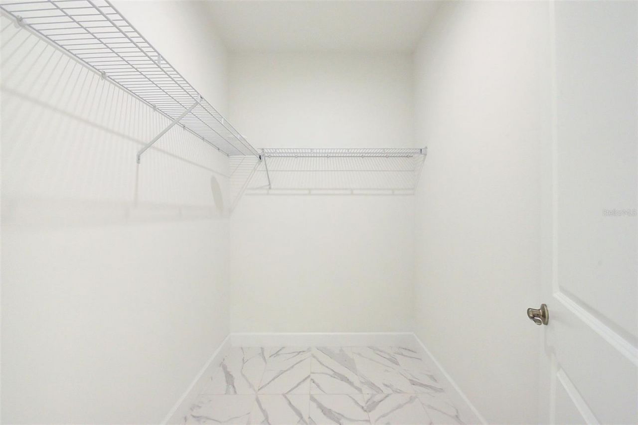 3889 Walker Road , Apopka, FL 32703 Photo