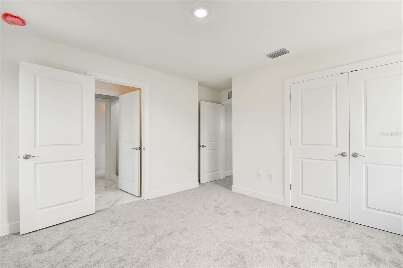 3889 Walker Road , Apopka, FL 32703 Photo