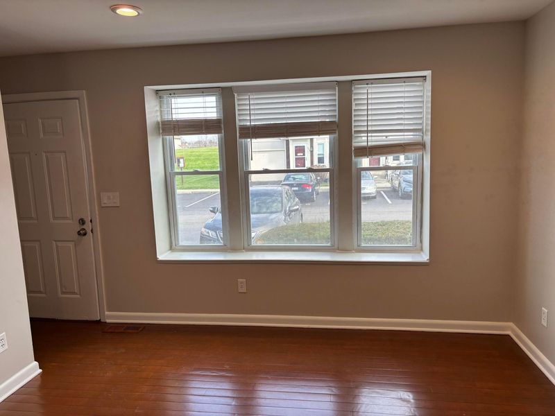 777 Ficus Drive, Unit 25E, Columbus, OH 43085 Photo 11